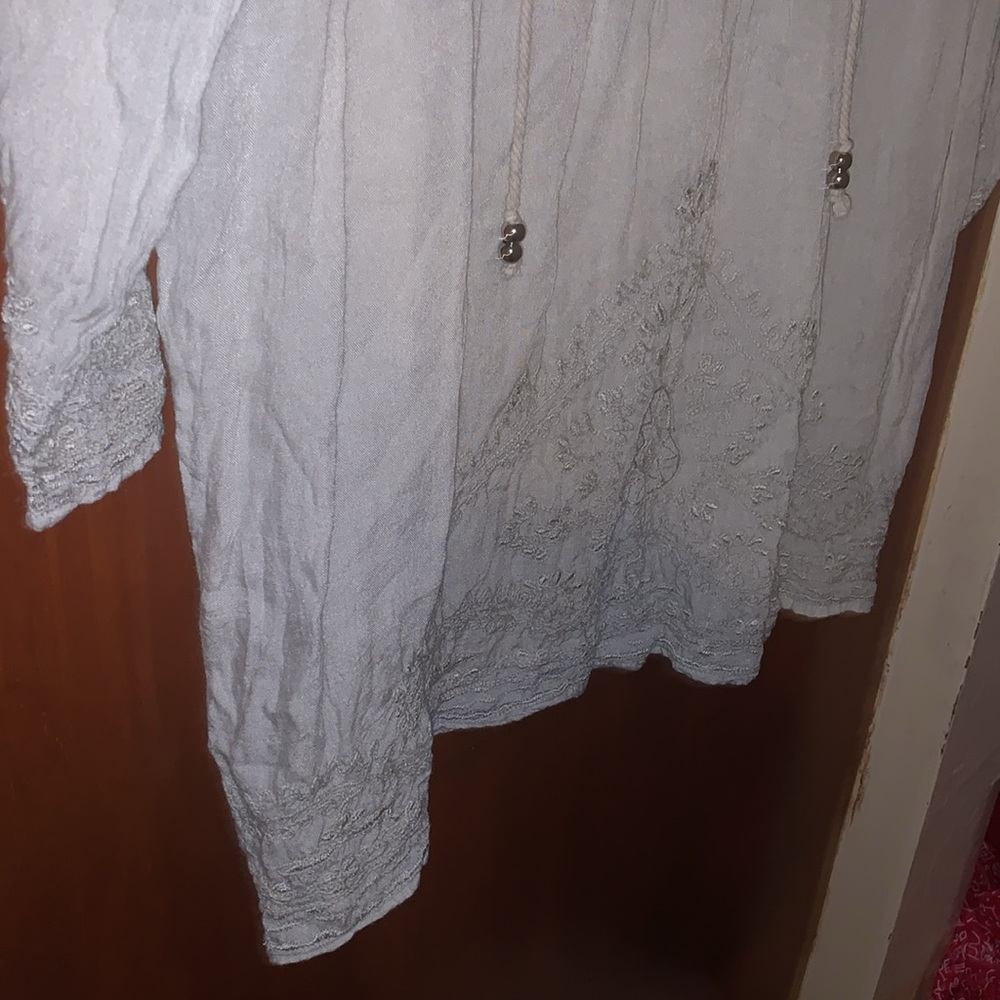 Solitaire Peasant Style Embroidered Blouse - image 4